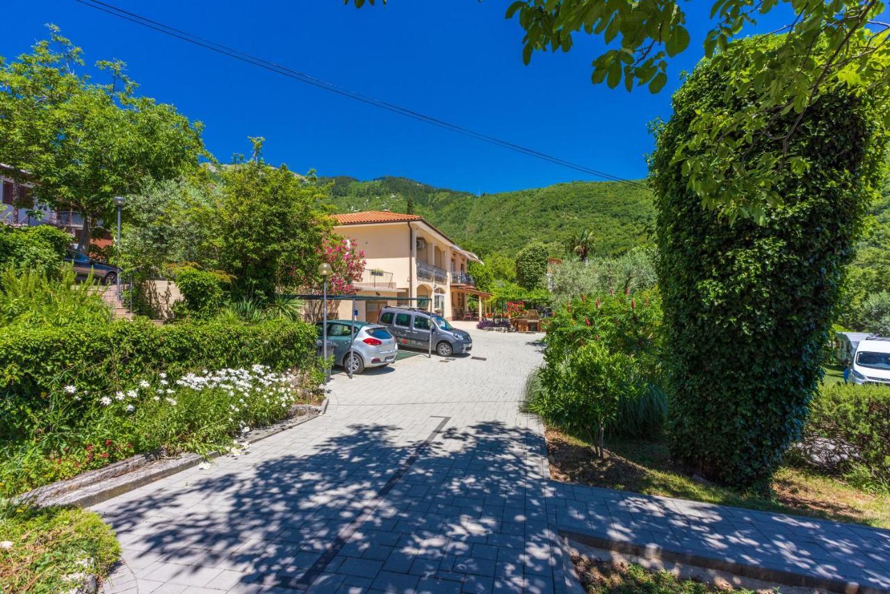 Apartments Branka Mošćenička Draga Exterior foto